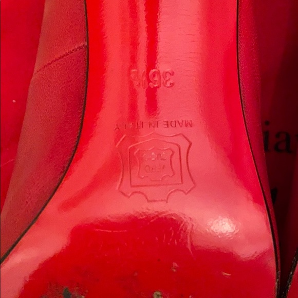 Christian Louboutin heels - Picture 5 of 5